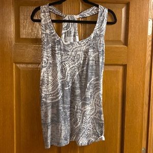 Very cute cross bank tank!